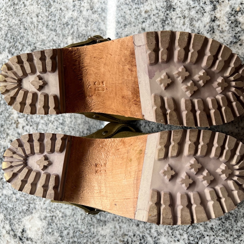 MIA EBBA Clog - Olive Suede US Size 9 - Picture 7 of 8